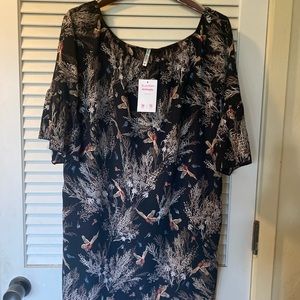 🎈NWT Over the Shoulder Bird Dress
